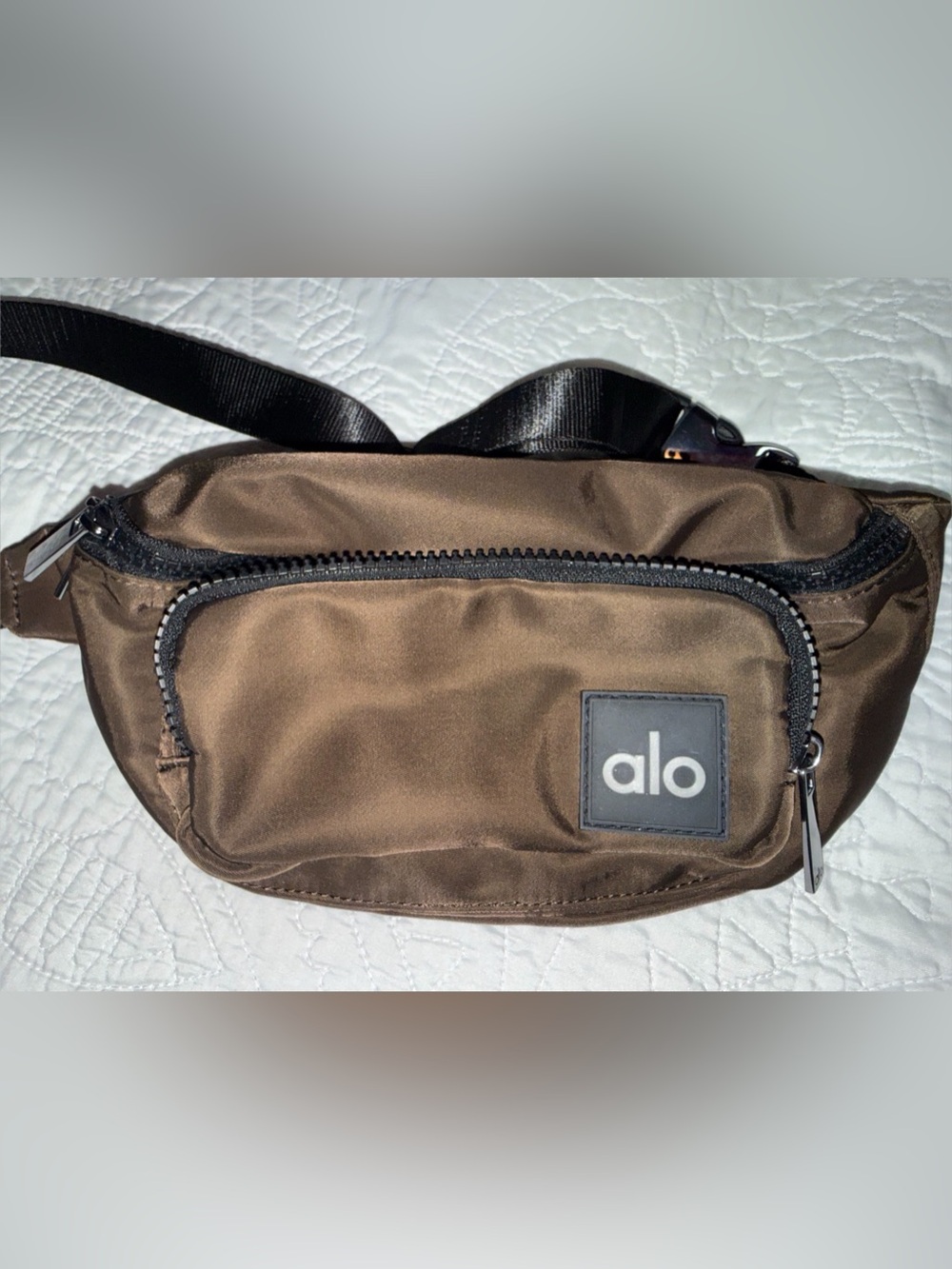Alo Yoga Brown Fanny Pack Belt Bag Crossbody